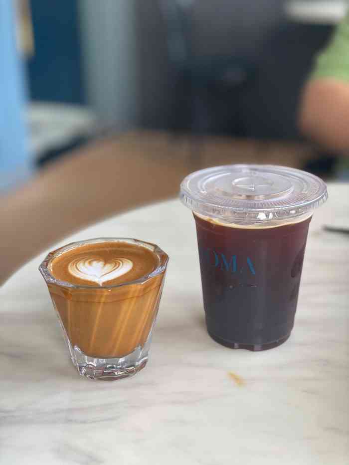 打分 aroma的短笛不错,入口香醇,但是感觉有些过卒了,随之而来的焦