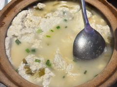 -魏铭鱼头捞饭(晋阳路店)