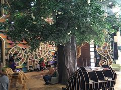 -钟书阁(松江泰晤士小镇店)