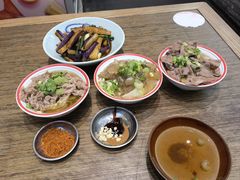-肖四女乐山跷脚牛肉(滨江天街店)