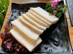 -湊湊火锅·茶憩(南京东路悦荟店)