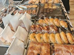 -OUR Bakery(中海环宇荟店)