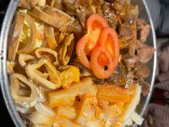 红烩番茄牛炖中锅-鼎牛牛炖锅·烤串(温泉路店)