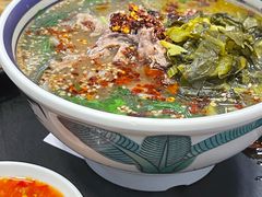 -云阿蛮云南生烫牛肉米线(奉贤路店)