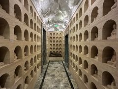 -北京奥加美术馆酒店(三里屯工人体育场地铁站店)