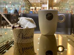 -VENCHI 闻绮(北京国贸商城店)