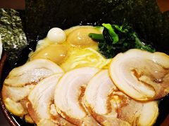 -横浜家系ラーメン壱角家(新宿アルタ裏店)