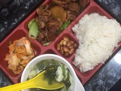 -燊意布拉肠云吞面(中山四路店)