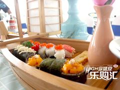 -贵州贵星奔驰4S店(观山湖店)