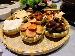 -慢丽江·云南野生菌土鸡锅(付家庄店)