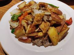 一品馕炒肉-西域阿里马新疆菜·清真(桂花路店)