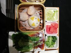 -喜鹊愉家酒店(郑州曼哈顿博览中心地铁站店)