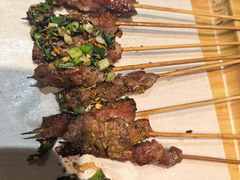 -街角等你.大连海鲜烧烤.经典铁板海鲜串(西安路店)