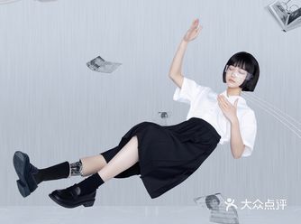 成都写真拍摄+三坑服饰售卖会员店