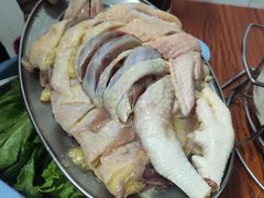 阳山扇鸡-威邵鸡煲(西华路总店)