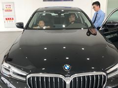 -上海宝宁宝马4S店