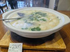 鱼头豆腐汤-洪泽老鱼馆(淮海一店)