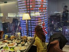 -云中捞高空旋转餐厅(商茂世纪广场店)