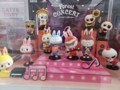-泡泡玛特POPMART(国金街店)