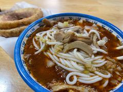 -魏旺湖北正宗牛肉面(硚口公园店)