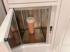 -喜茶(北京华贸购物中心店)