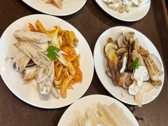 -天宜隆蘑菇宴火锅(石景山旗舰店)