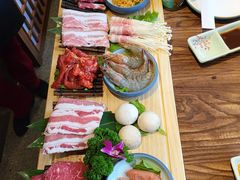 -明洞阿姨·韩式酱蟹烤肉·创意料理(三元桥店)