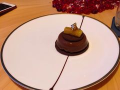 -迪拜帆船酒店海底餐厅