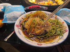 -鱼窝棚柴火铁锅炖(富山屯店)