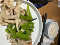 -卞氏菜根香(青羊万达店)