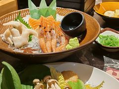 -牛YO寿喜烧·铁板烧和牛火锅自助(市府恒隆店)