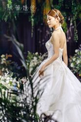 -欣薇婚纱(新源乐汇城店)