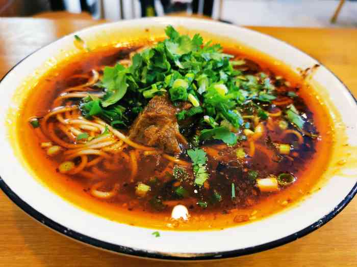 凡哈儿坨坨牛肉面-"看大众点评上有人推荐才去的,点了招牌坨坨.