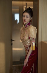 -莫小姐婚纱