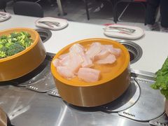 -龍歌自助小火锅(芝罘万达店)