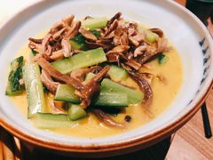 鹿茸菌煨猪肚-吃饭皇帝大土家民族菜(正大广场店)