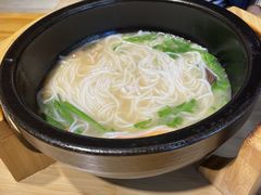 -勺子米线·云南传统小吃市集(四方街店)