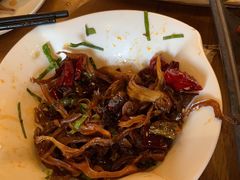 -隔壁老王·家常云南菜(花巷店)