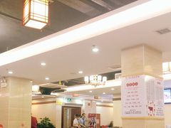 大堂-颐东国宴大酒店