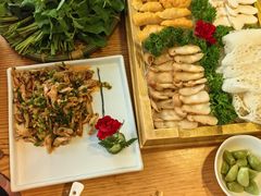 -慢丽江·云南野生菌土鸡锅(付家庄店)