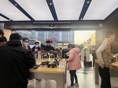 -DJI大疆(深圳华强北曼哈授权体验店)