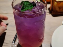 西柚玫瑰苏打-德斯堡德国餐吧(锦华万达店)