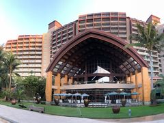 -三亚湾海居铂尔曼度假酒店