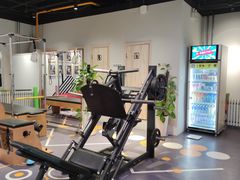 -享受健身·美体塑形馆