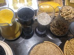 -闯关东东北农家菜(崂山石老人店)