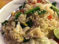 -J Daeng Seafood