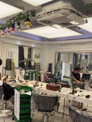 -镁连社·美联社