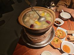 -蚝翅·海鲜粥·烧烤·羊肉季(鄞州万达店)