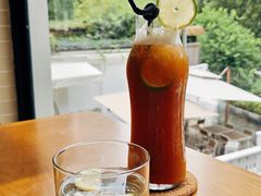 -Mark&Mars Restaurant