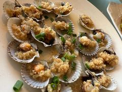 蒜蓉蒸本地扇贝-渔·日落海景餐厅(南沙湾沙滩店)